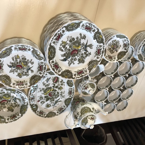 Vintage Ridgeway of Stafforshire England "Windsor" - Picture 5 of 7